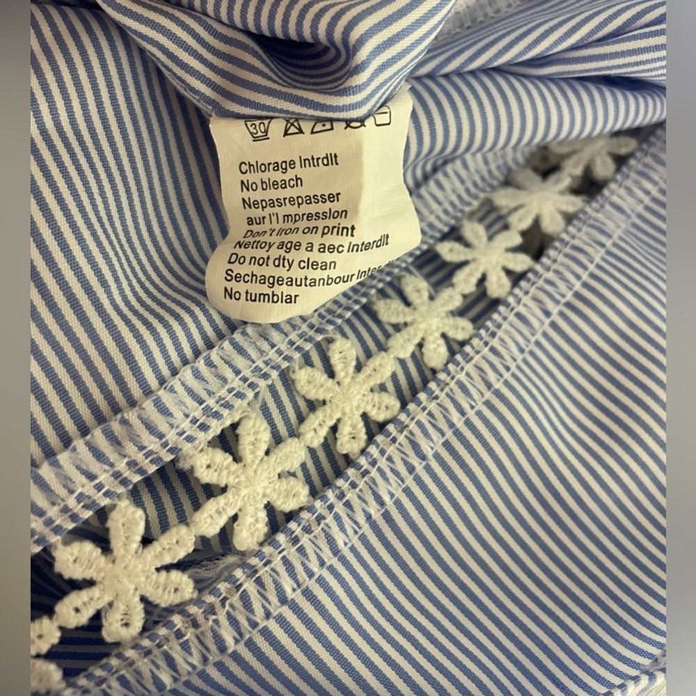 HAUTE ROGUE Blue and white stripes Off the Shoulder Ruffled Sleeve Top… - Picture 5 of 5
